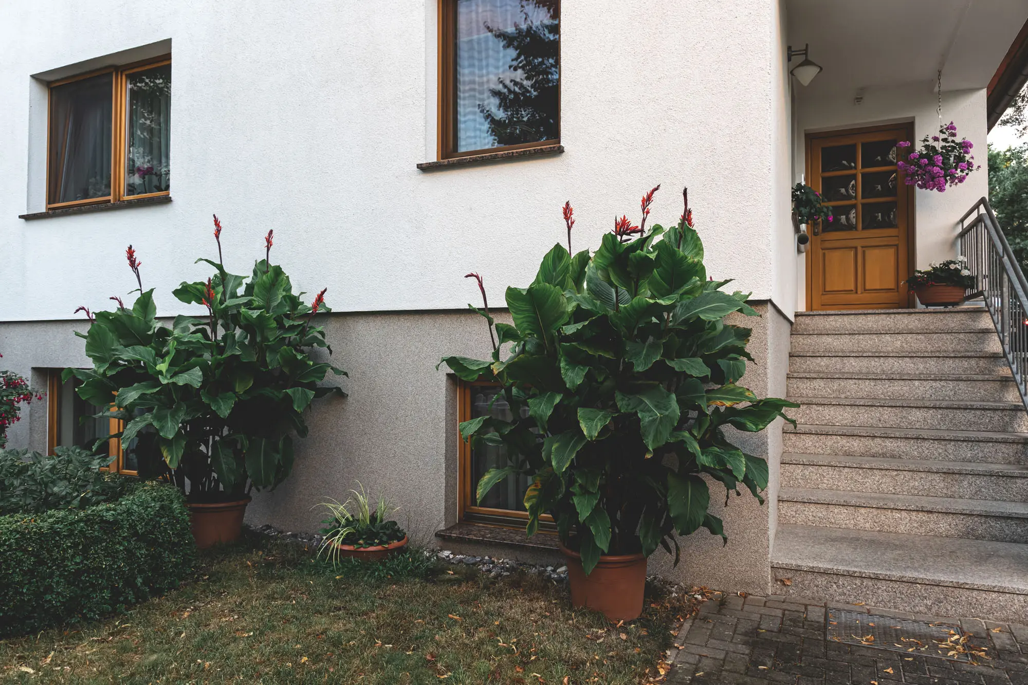 Does a New Entryway or Front Porch Increase Resale Value?